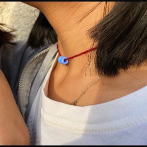 red line choker‼️